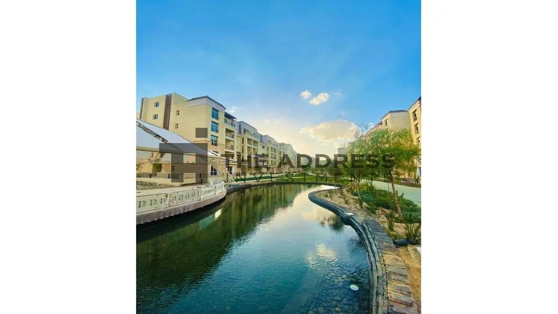 Luxurious Villa for Sale in Sarai - 5 Bedrooms