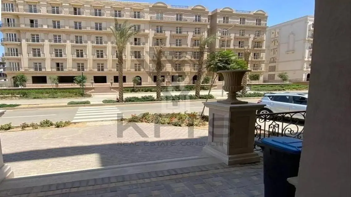 شقة فاخرة في حي هايد بارك - 5 غرف نوم