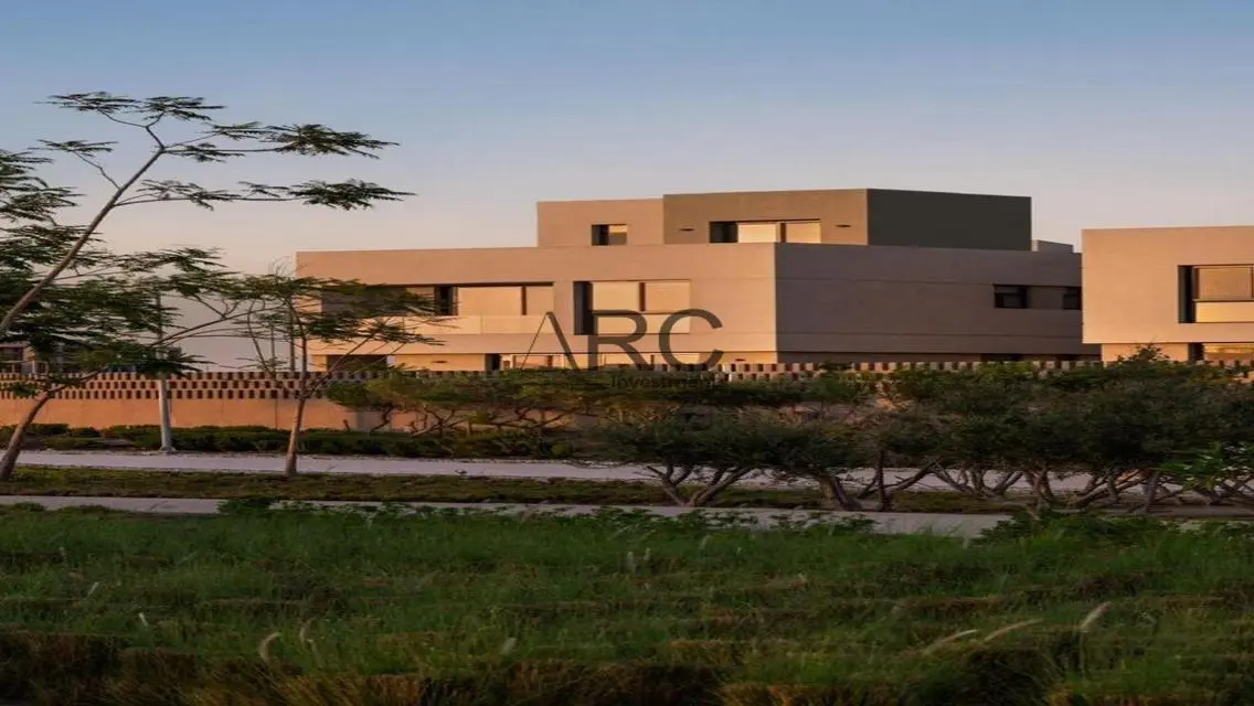 Luxury Three-Bedroom Villa in Prime Location