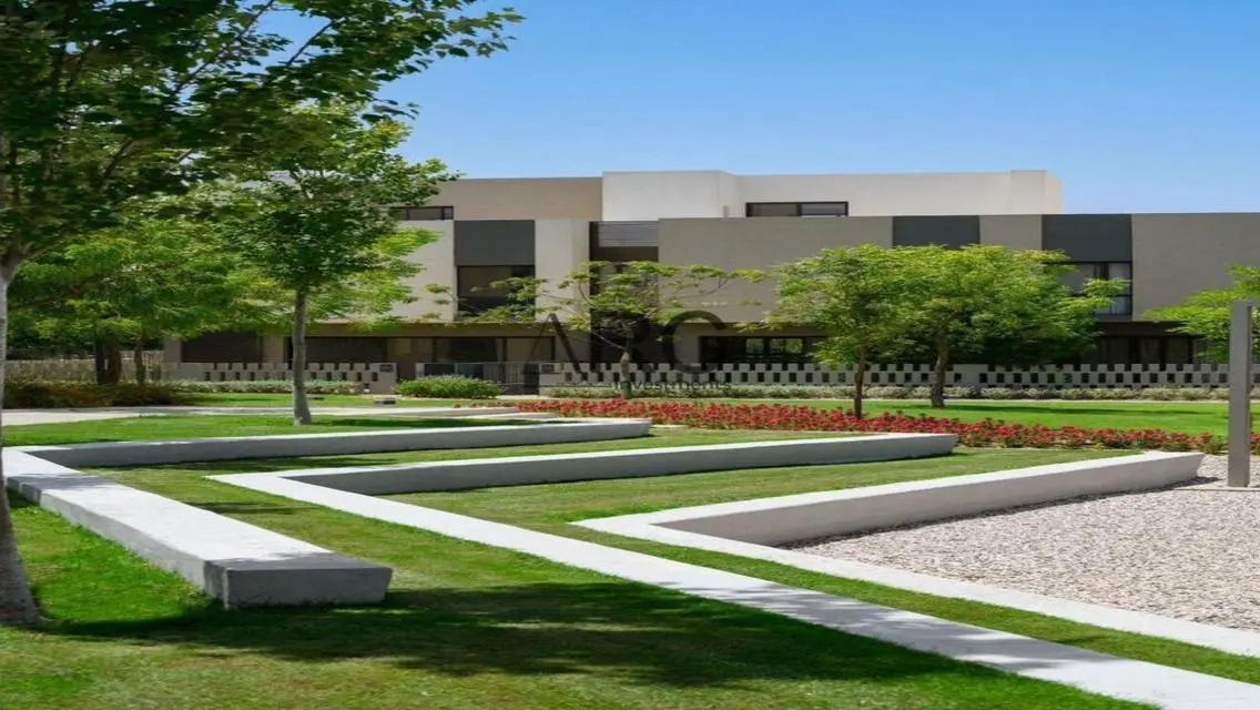 Luxury Three-Bedroom Villa in Prime Location