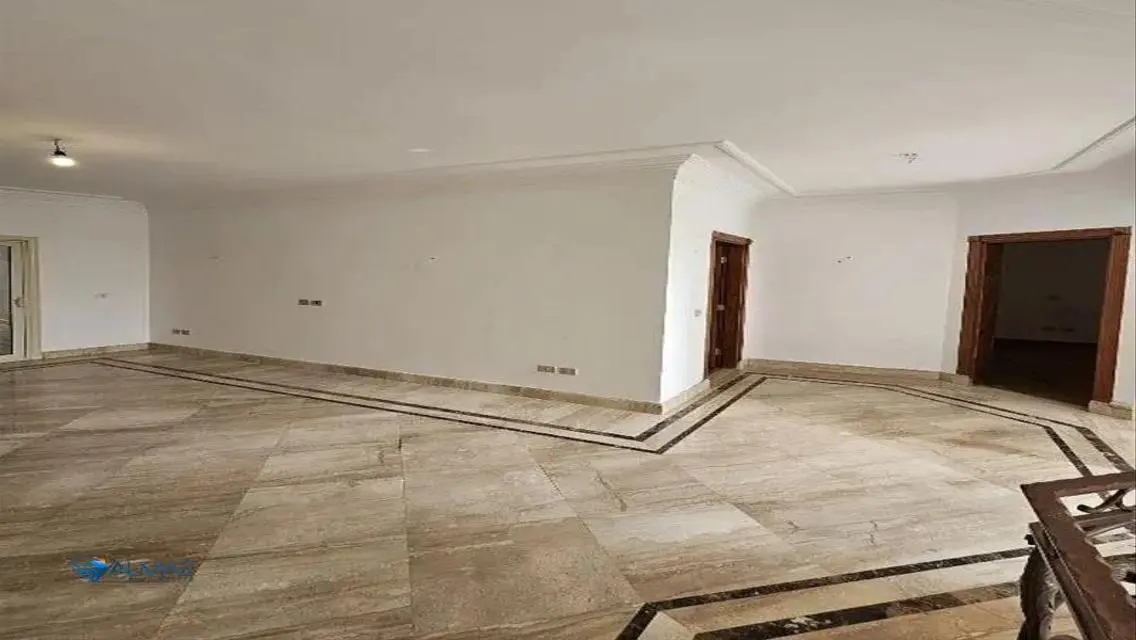 شقة للبيع في مشروع E8823