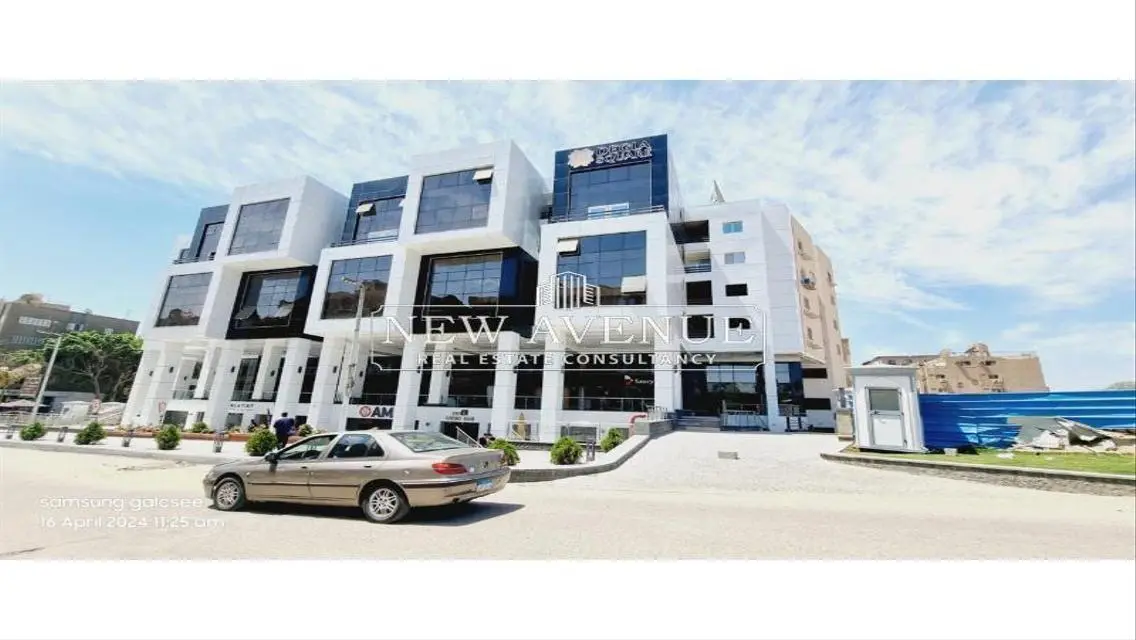 Investment Opportunity: Covered Office Space in the Heart of the City