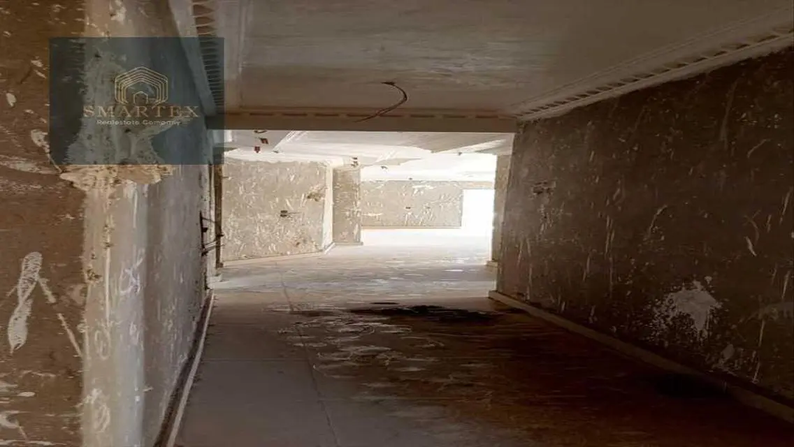 شقة فاخرة بمساحة واسعة مع إطلالة مميزة
