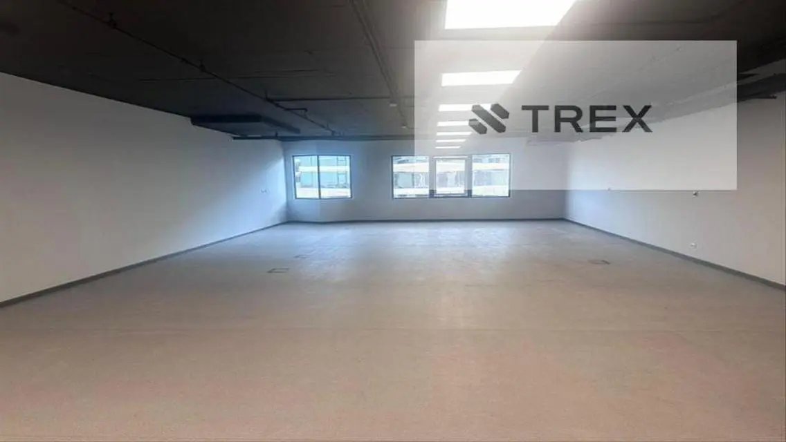 Exceptional Investment Opportunity with Prime Space