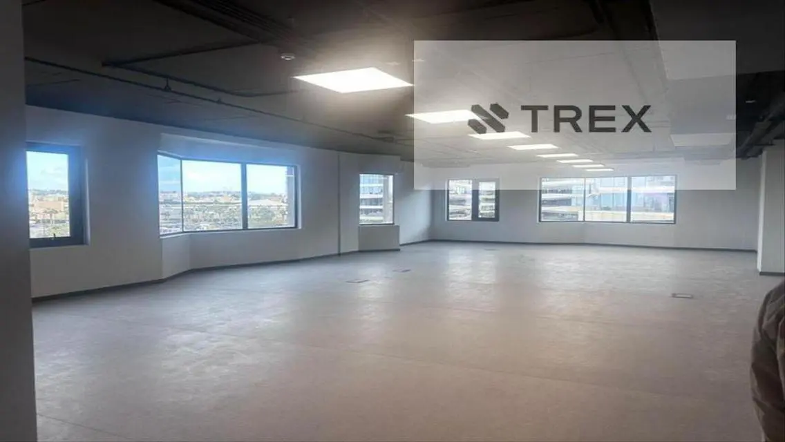 Exceptional Investment Opportunity with Prime Space