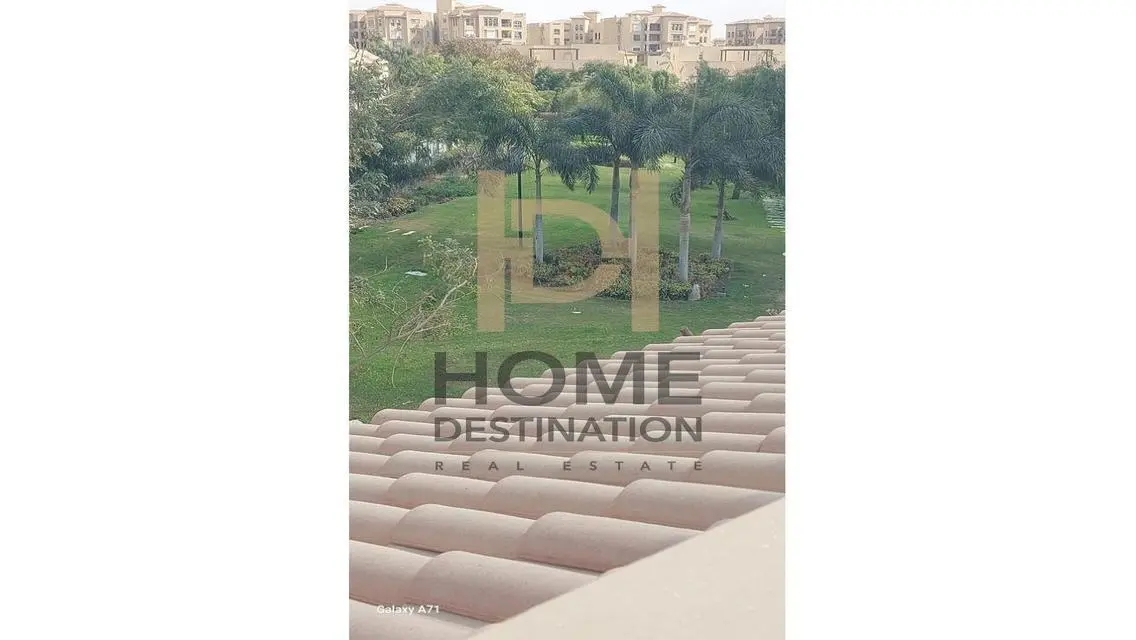 Luxury Apartment in Sky Plaza Mall
