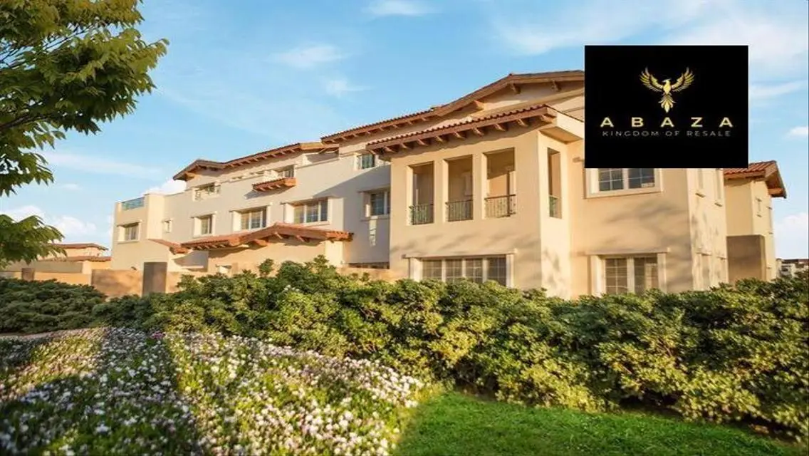 Luxury Apartment with Balcony and Security Guard