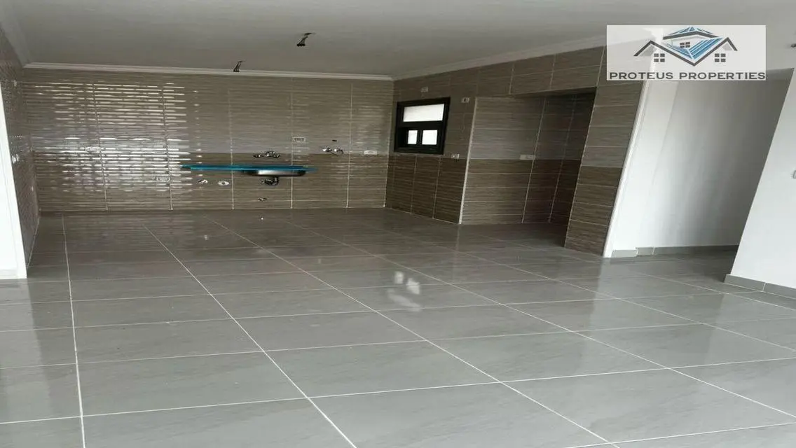 Elegant Office for Rent with Excellent Amenities