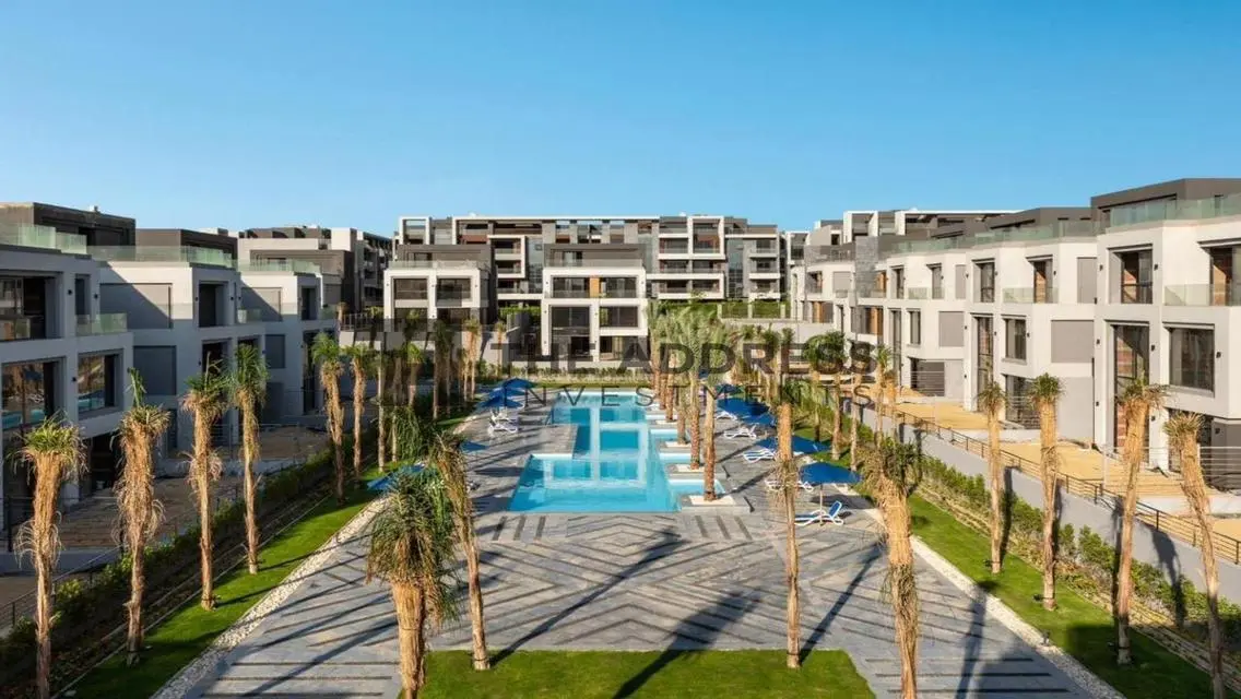 Luxury Apartment in La Vista 137 with Exceptional Amenities
