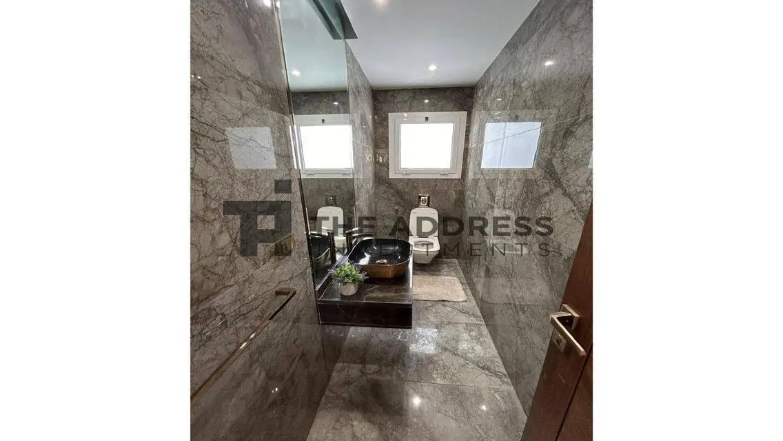 Luxury Apartment in La Vista 137 with Exceptional Amenities