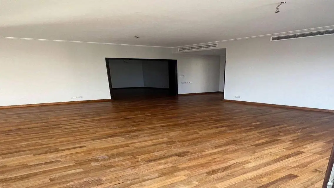 Luxury Apartment for Sale in the Heart of the City