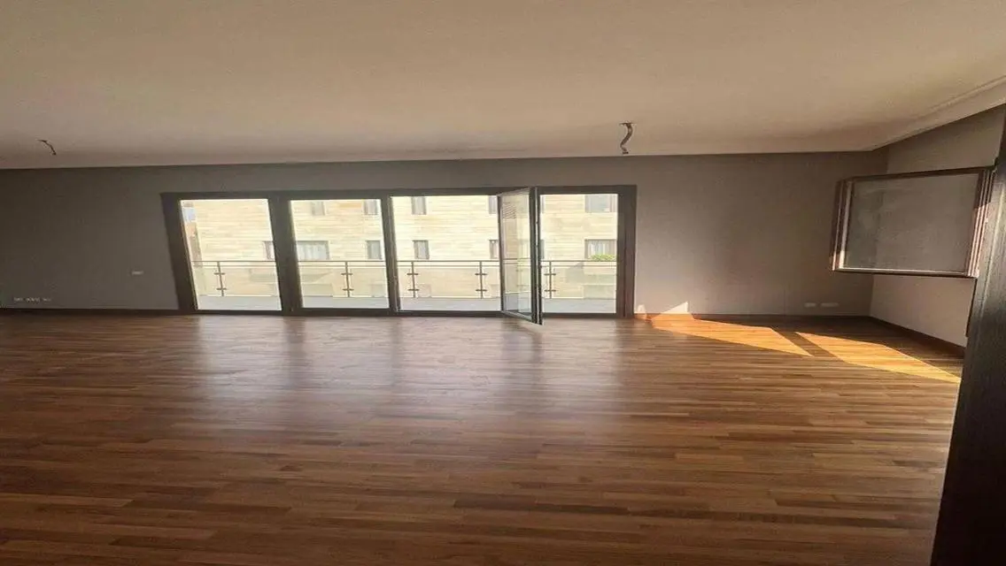 Luxury Apartment for Sale in the Heart of the City