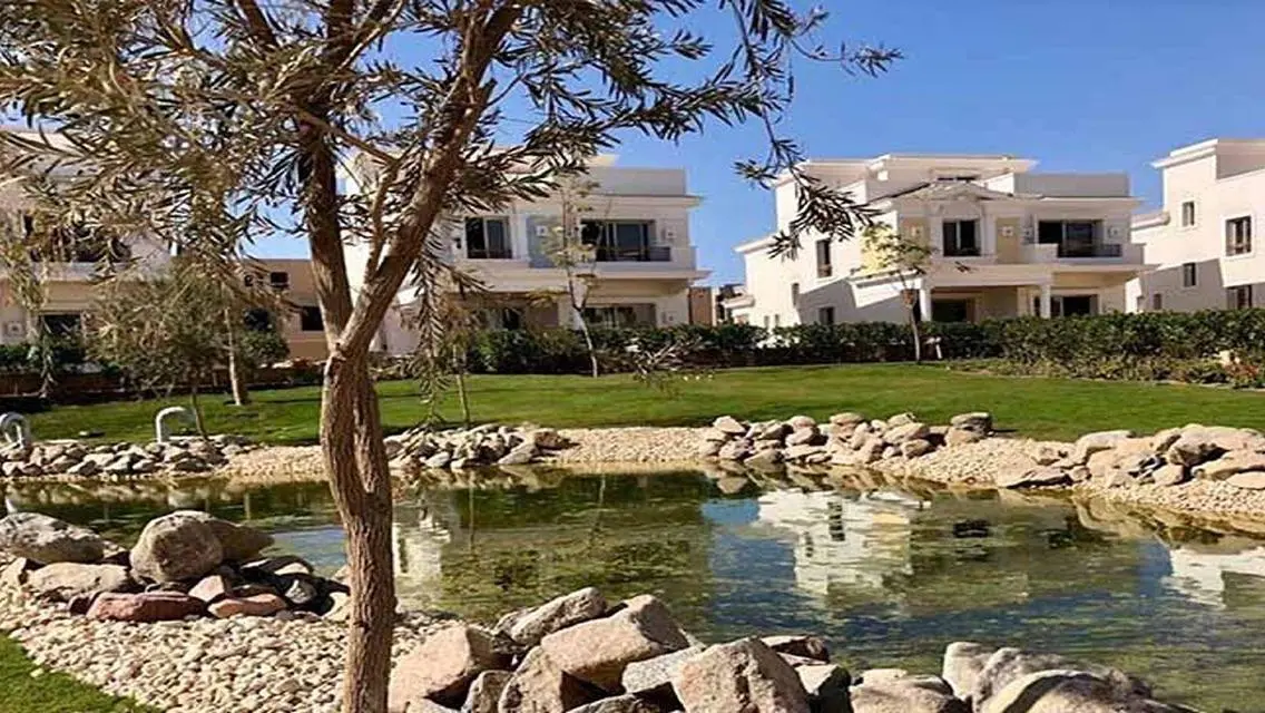 Modern Apartment with Private Garden for Sale in a Prime Location