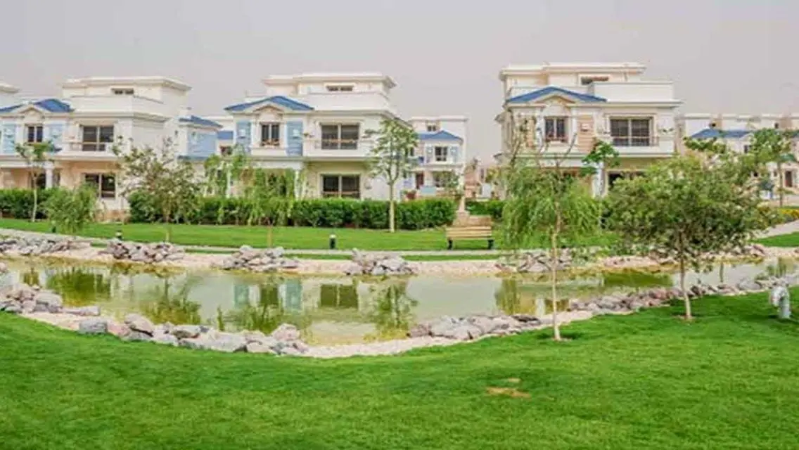 Modern Apartment with Private Garden for Sale in a Prime Location
