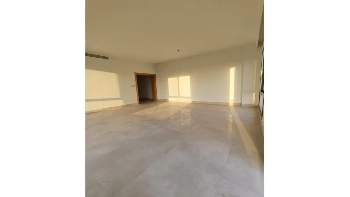 Luxury Apartment with Maid's Room and Premium Amenities