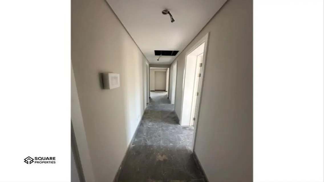 Luxury Apartment for Rent with Spacious Layout