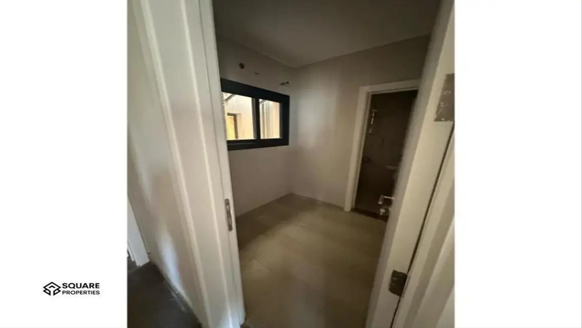 Luxury Apartment for Rent with Spacious Layout