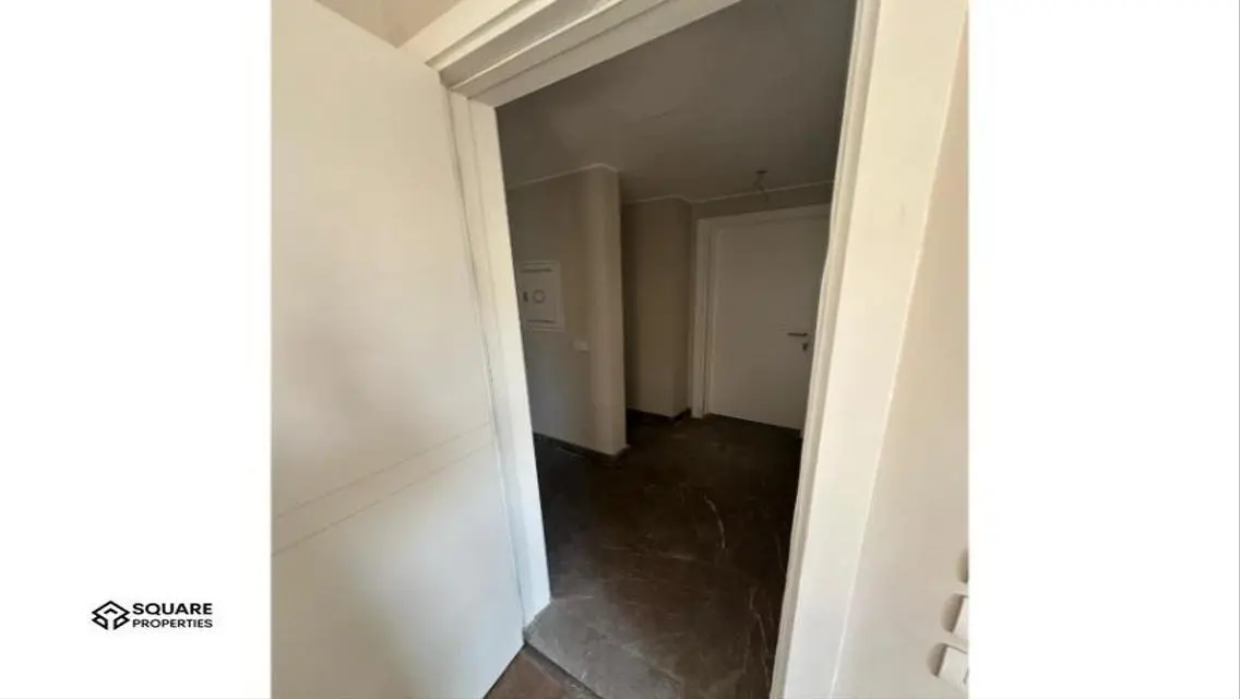 Luxury Apartment for Rent with Spacious Layout