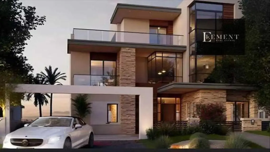 Luxury Villa with Private Pool and Garden in the Heart of the City
