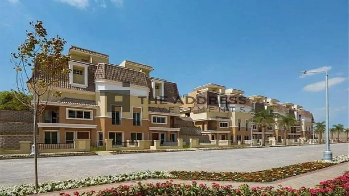 Luxury 5-Bedroom Apartment Overlooking Lakes