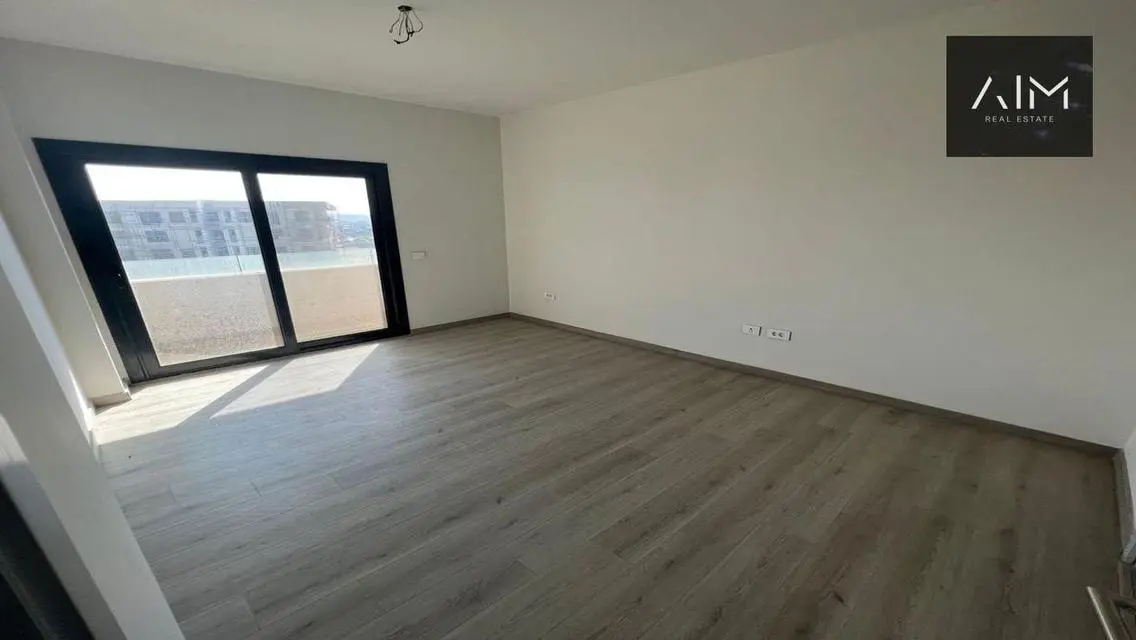 Luxury Apartment for Sale with Ample Space