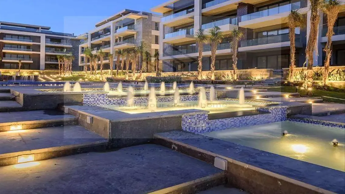 Stunning Luxury Apartment with Scenic Views