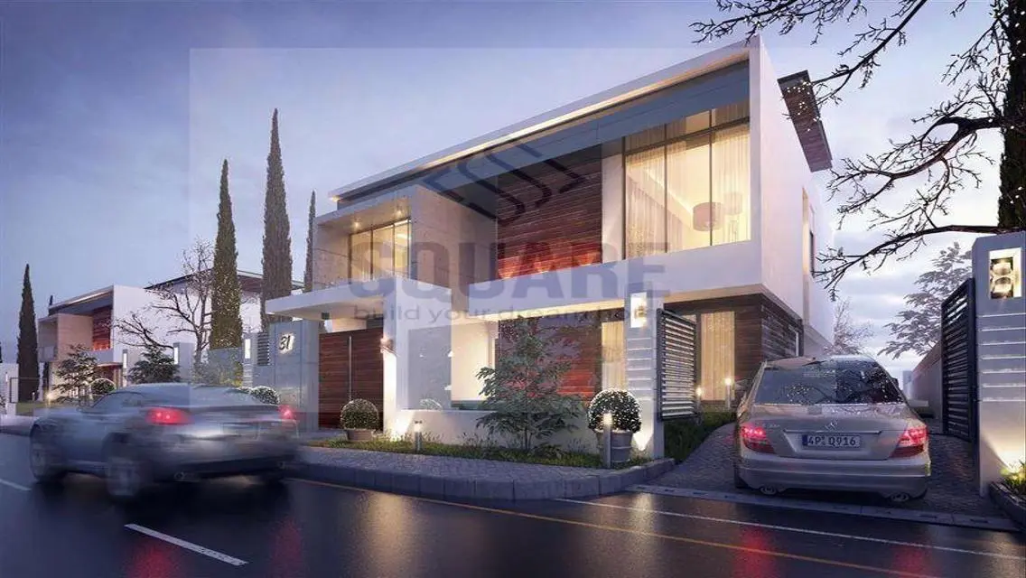Stunning Luxury Apartment with Scenic Views