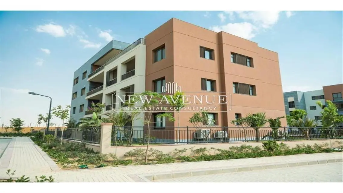 Luxury Apartment with Stunning Views in High Grounds