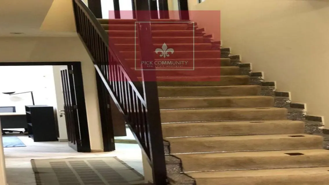 عقار رائع بمساحة مئة متر في موقع متميز