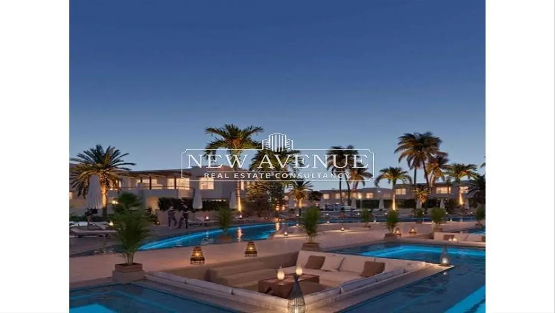 Luxury Apartment with Private Garden and Balcony