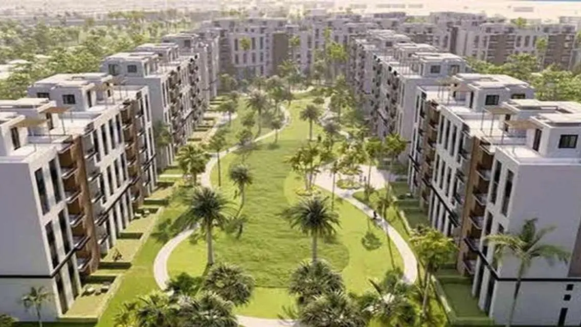 Luxurious Apartment with Private Garden and Lake View