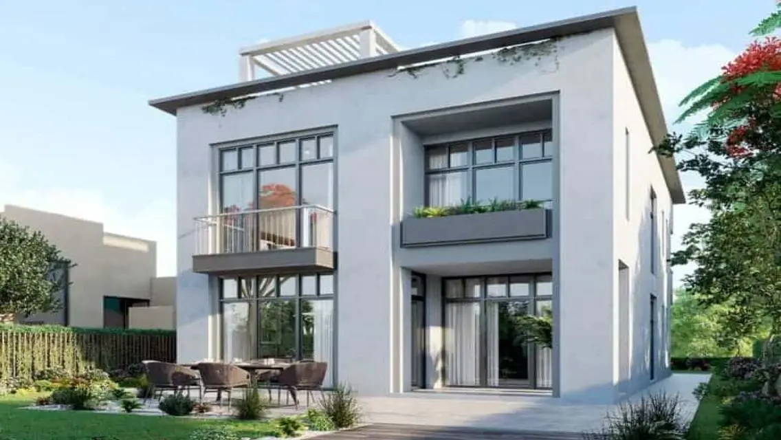 Luxurious Apartment with Private Garden and Lake View