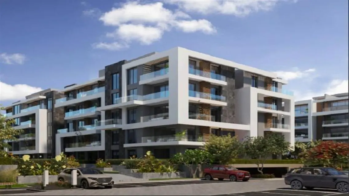 Luxurious Apartment with Private Pool and Garden in Prime Location