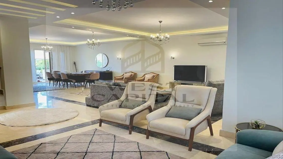 شقة فاخرة بمساحة كبيرة بسعر مناسب