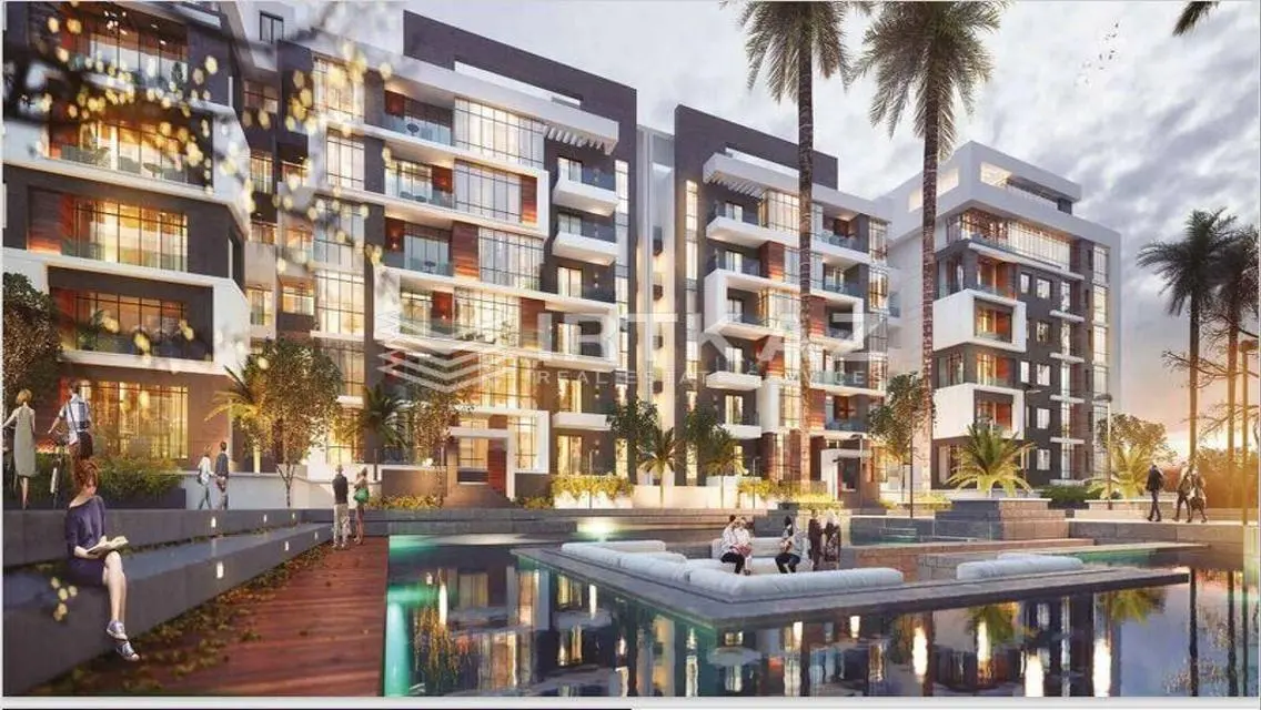 Luxury Apartment in Enchanting Community