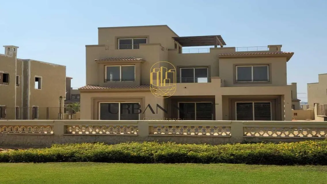 Luxury Villa with Private Garden and Shared Pool for Sale