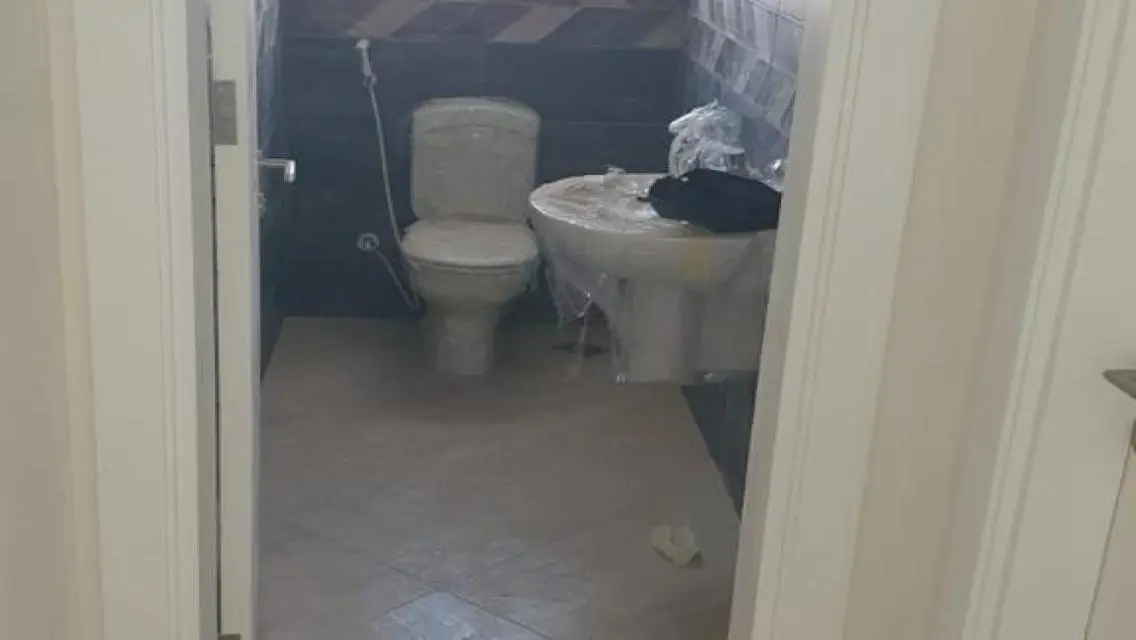 شقة فاخرة مع جميع المرافق