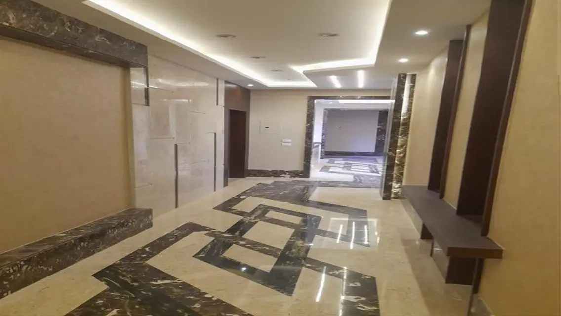 شقة مميزة بمساحة 29025 متر مع خدمات عالية