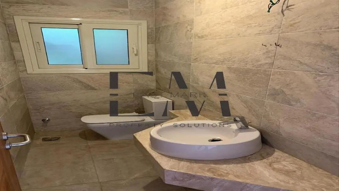 Luxurious 3-Bedroom Apartment with Stunning Views