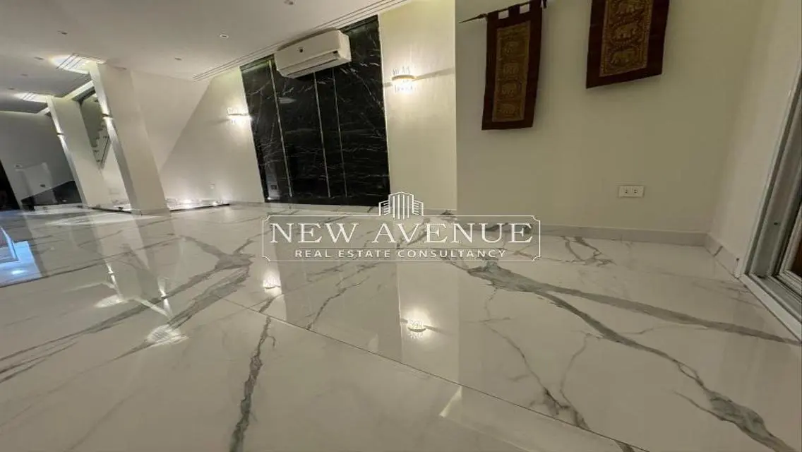 Luxury Apartment with Private Garden in the City Center