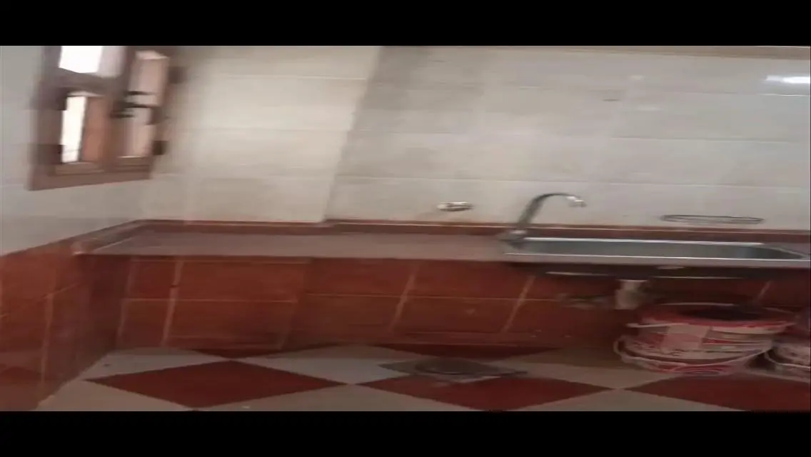 شقة للإيجار مع شرفة