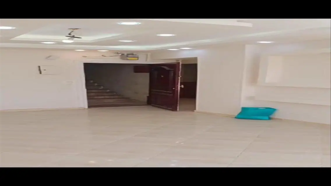 شقة للإيجار مع شرفة