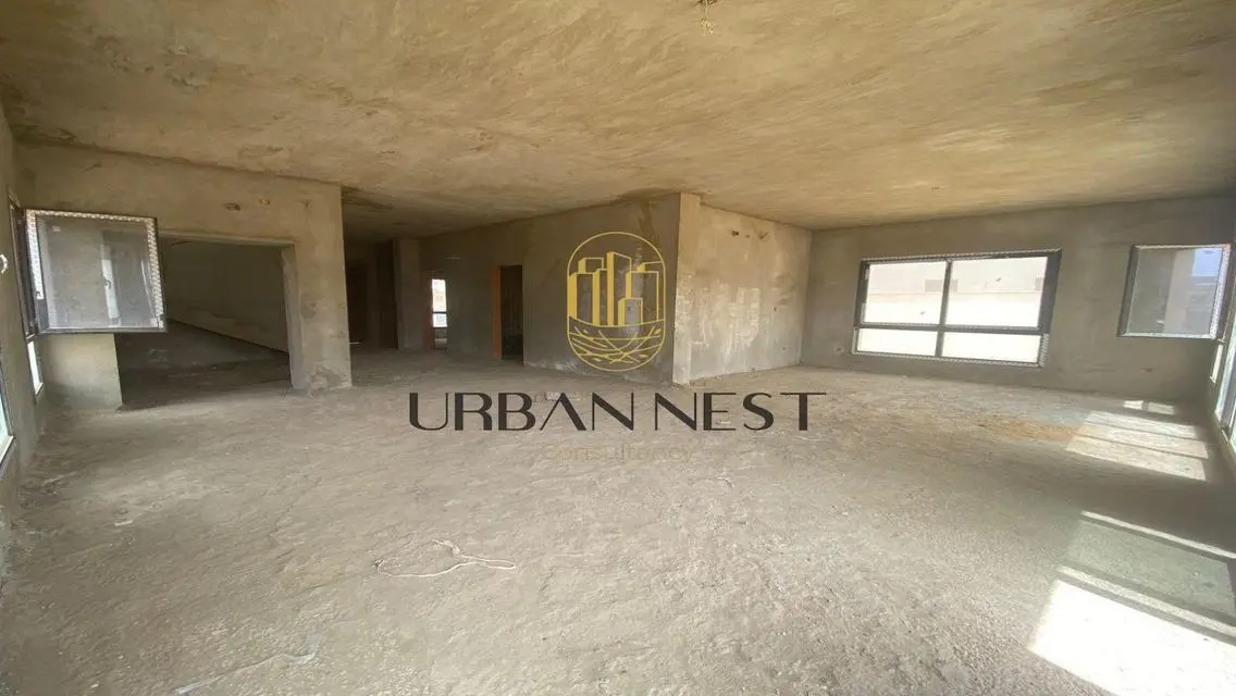 Luxurious Apartment for Sale - 590 Square Meters