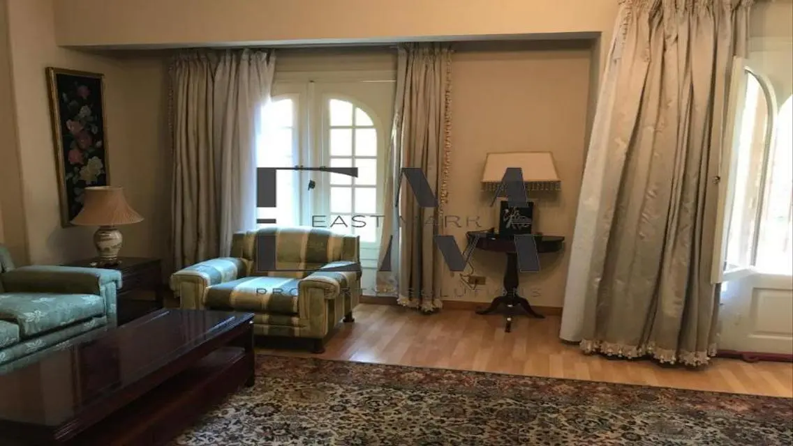 Stunning 3-Bedroom Apartment with Private Garden