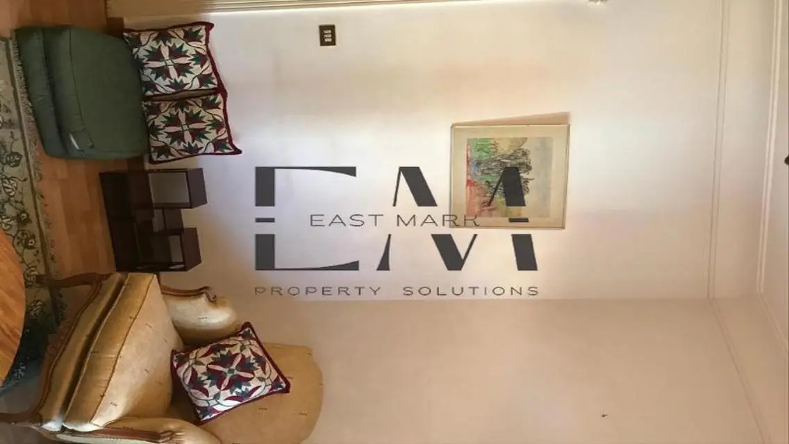 Stunning 3-Bedroom Apartment with Private Garden