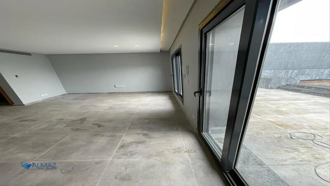 Luxurious Apartment for Sale in a Prime Location