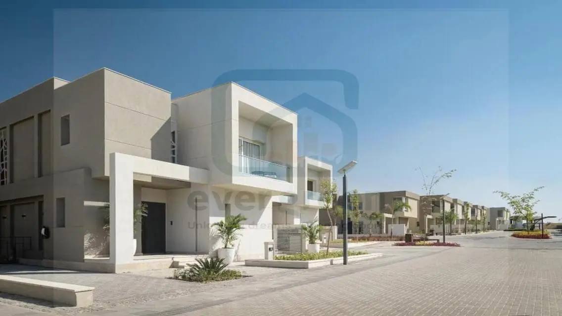 Luxury Home for Sale with Private Garden and Exceptional Amenities