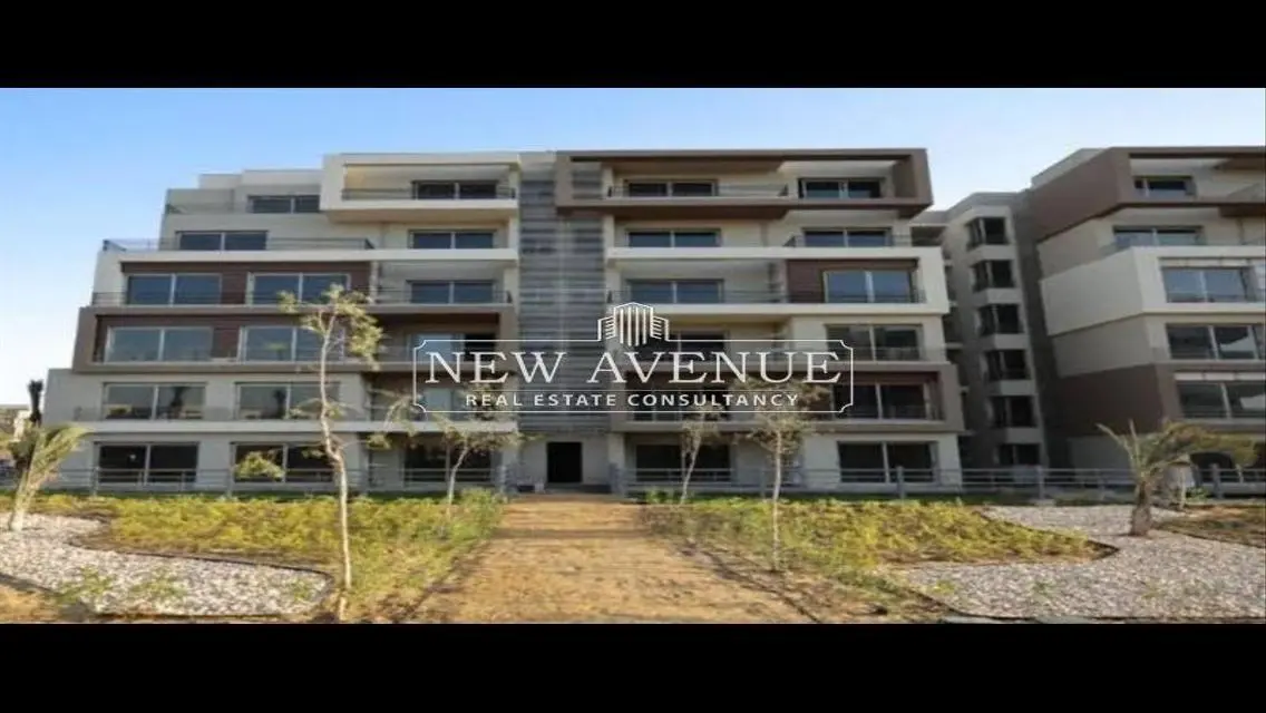 Luxury Villa for Sale with Private Garden and Amazing Amenities