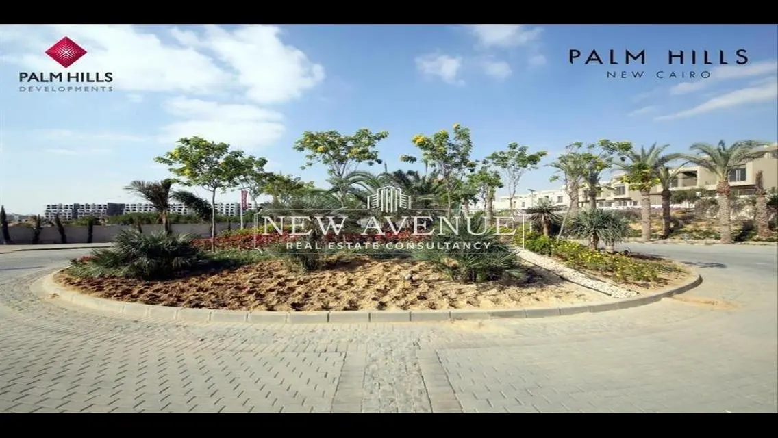 Luxury Villa for Sale with Private Garden and Amazing Amenities