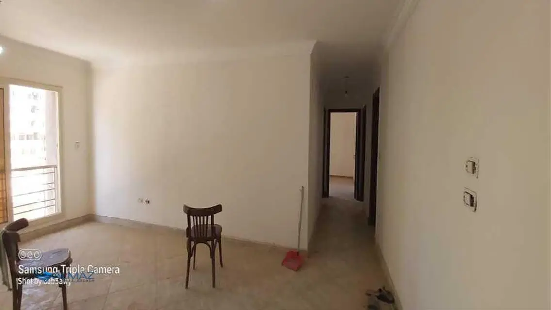 Luxury Apartment for Sale - 3 Bedrooms with Stunning Design